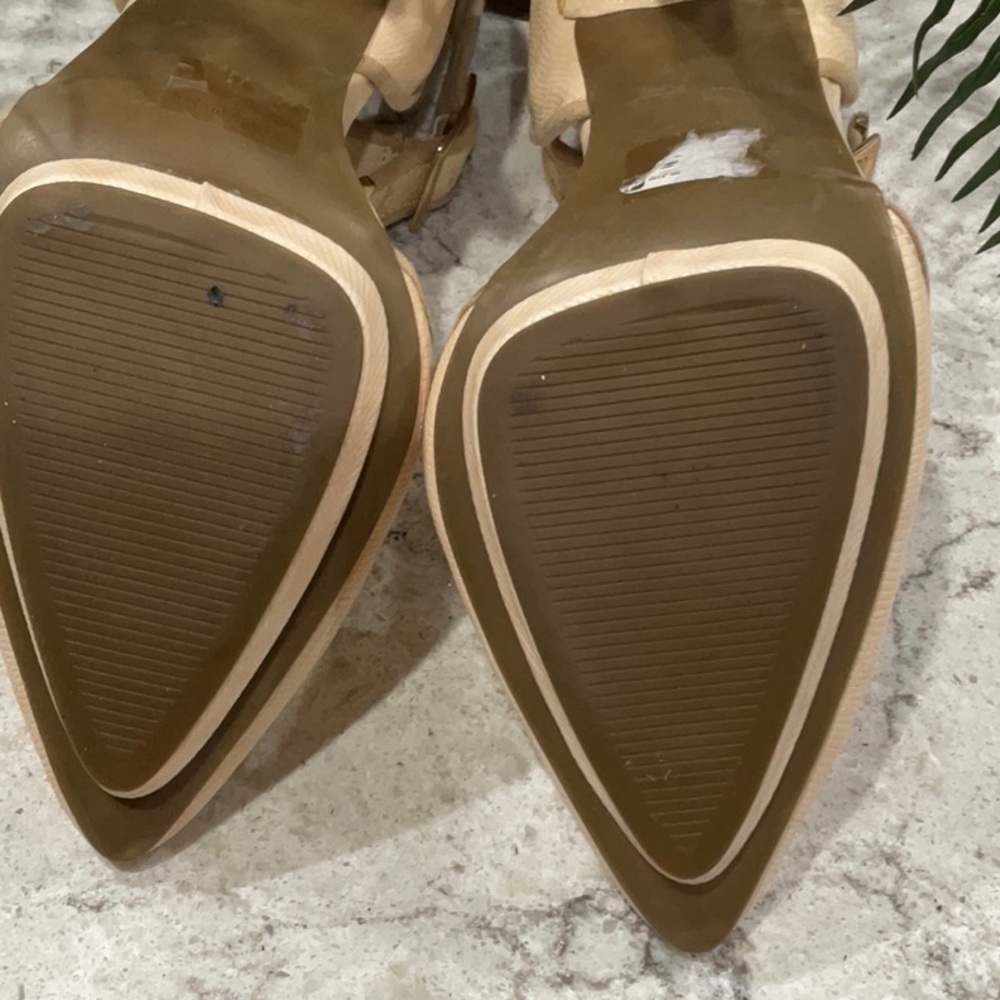 Wild diva lunge heels 👠 - Picture 4 of 8